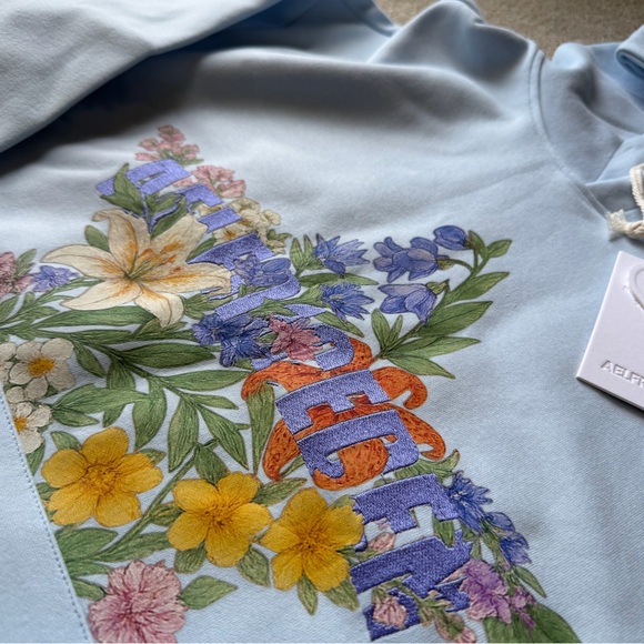 AELFRIC EDEN STAR FLORAL GRAPHIC Medium - Picture 4 of 8